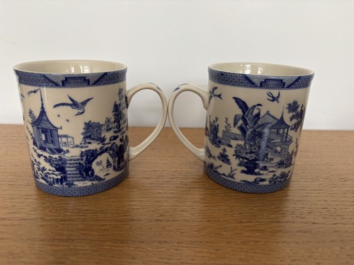 Past times mugs blue - past,